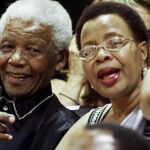Nelson Mandela y su mujer Graca Machel