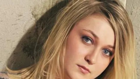 La actriz Skye McCole Bartusiak muere a los 21 años