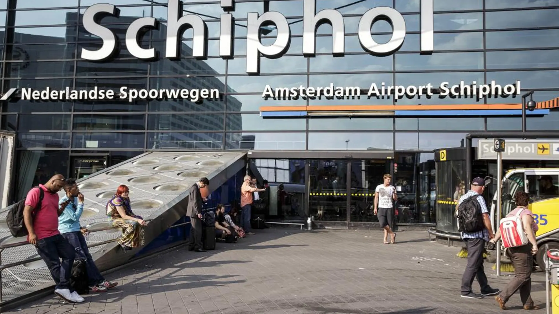 El aeropuerto Schiphol en Amsterdam, desde donde iba a despegar el avión