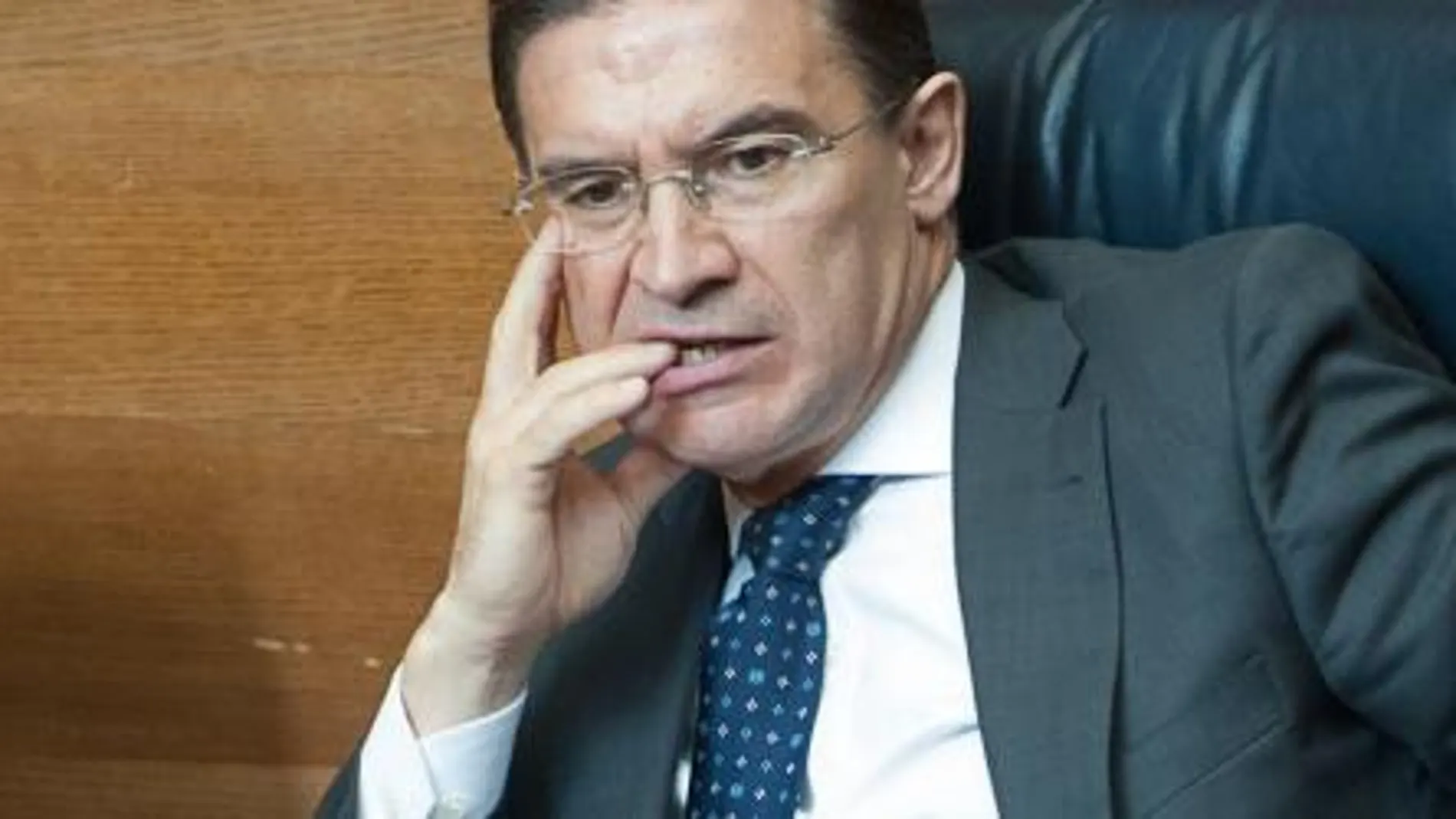Serafín castellano, en un Pleno de las Cortes Valencianas