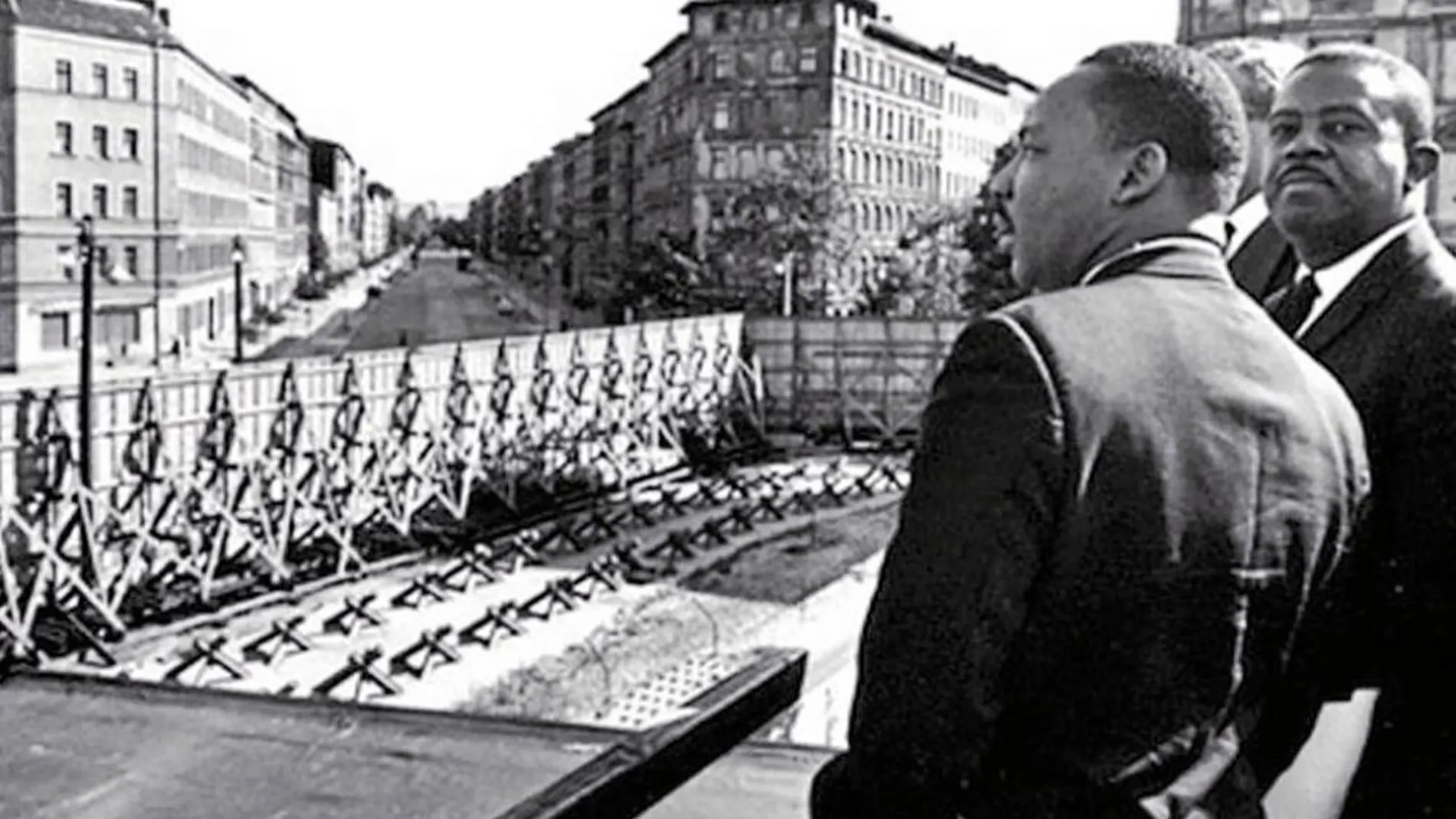 Luther King habló a ambos lados del Muro en 1964