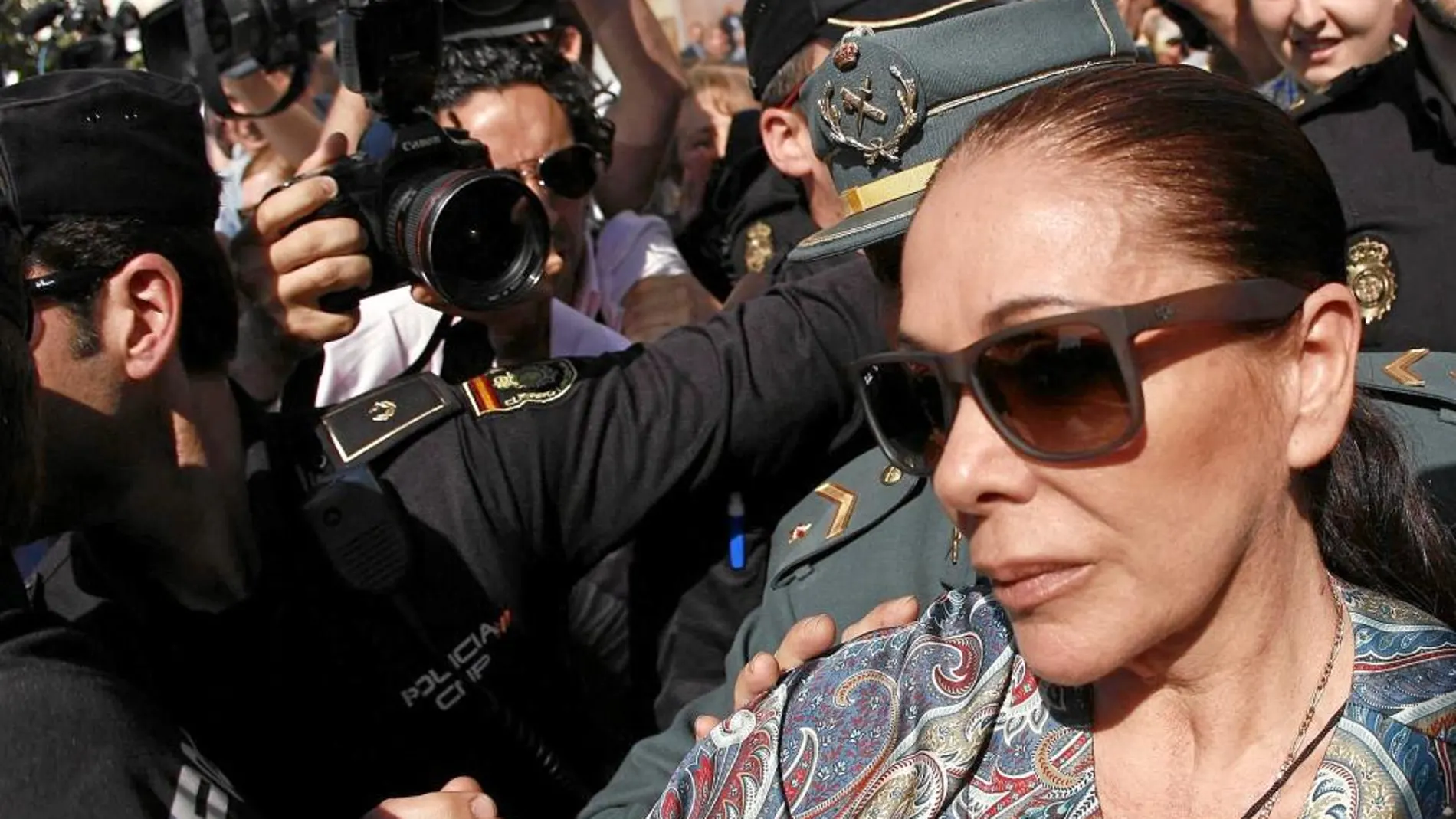 Isabel Pantoja afronta una semana clave para evitar la pena de prisión