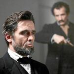 Billy Campbell como Lincoln