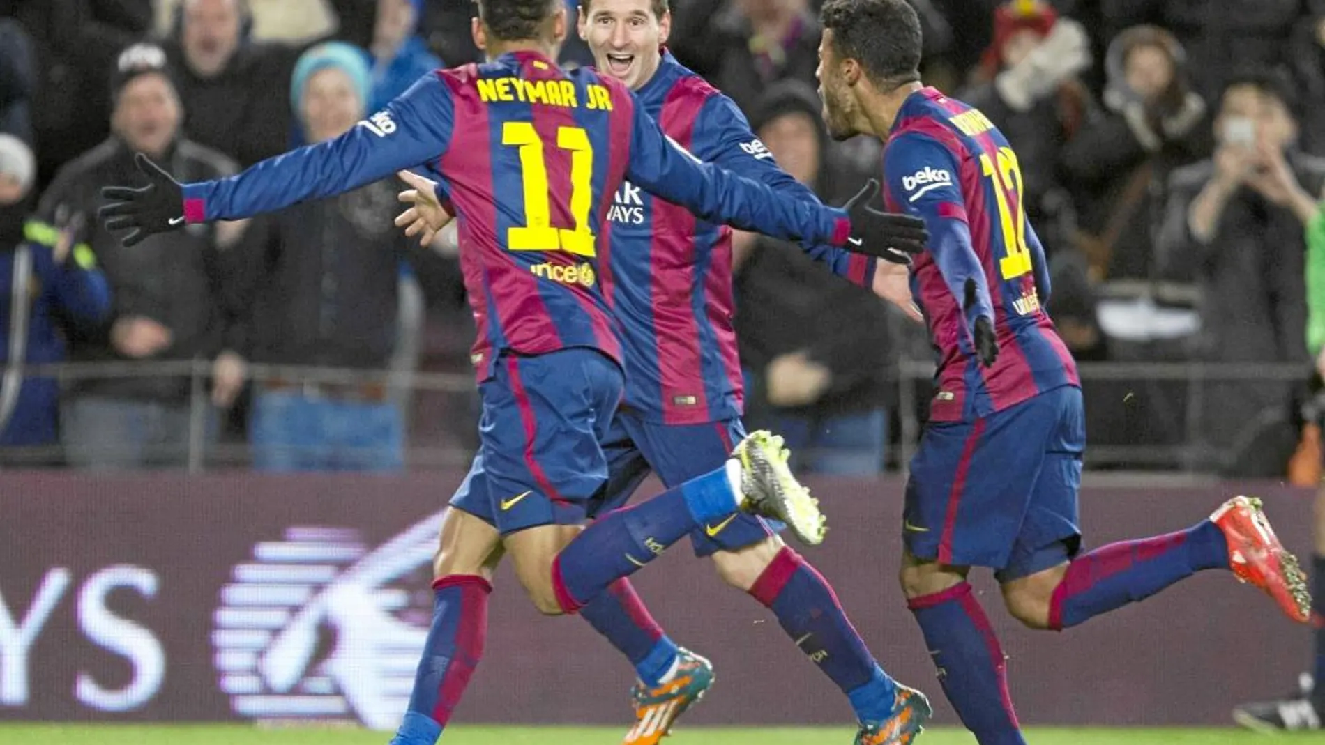 Messi, Neymar y Rafinha fueron los autores de los goles del Barcelona en un partido precioso ante el Villarreal