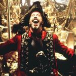Imagen de la película «La isla de las cabezas cortadas» (1995), de Renny Harlin