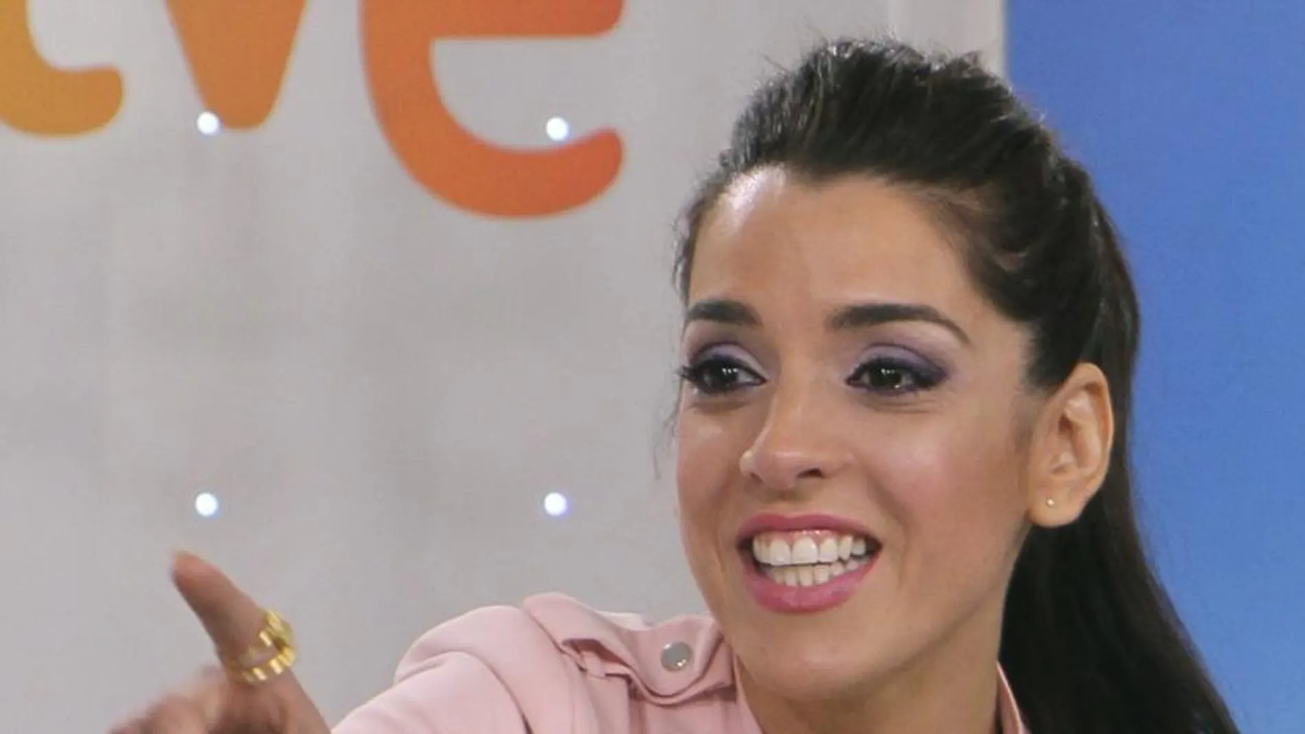 Ruth Lorenzo, representante de España en el Festival de Eurovisión durante uns rueda de prensa