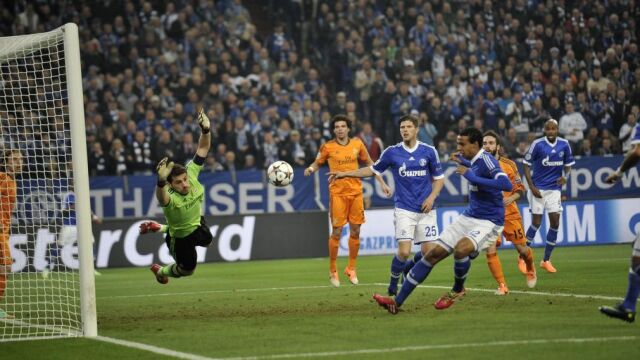Iker, tres veces más seguro