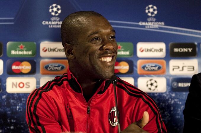 El centrocampista holandés y posterior técnico del AC Milan, Clarence Seedorf