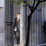 Artur Mas, ayer entrando en el Palau de la Generalitat