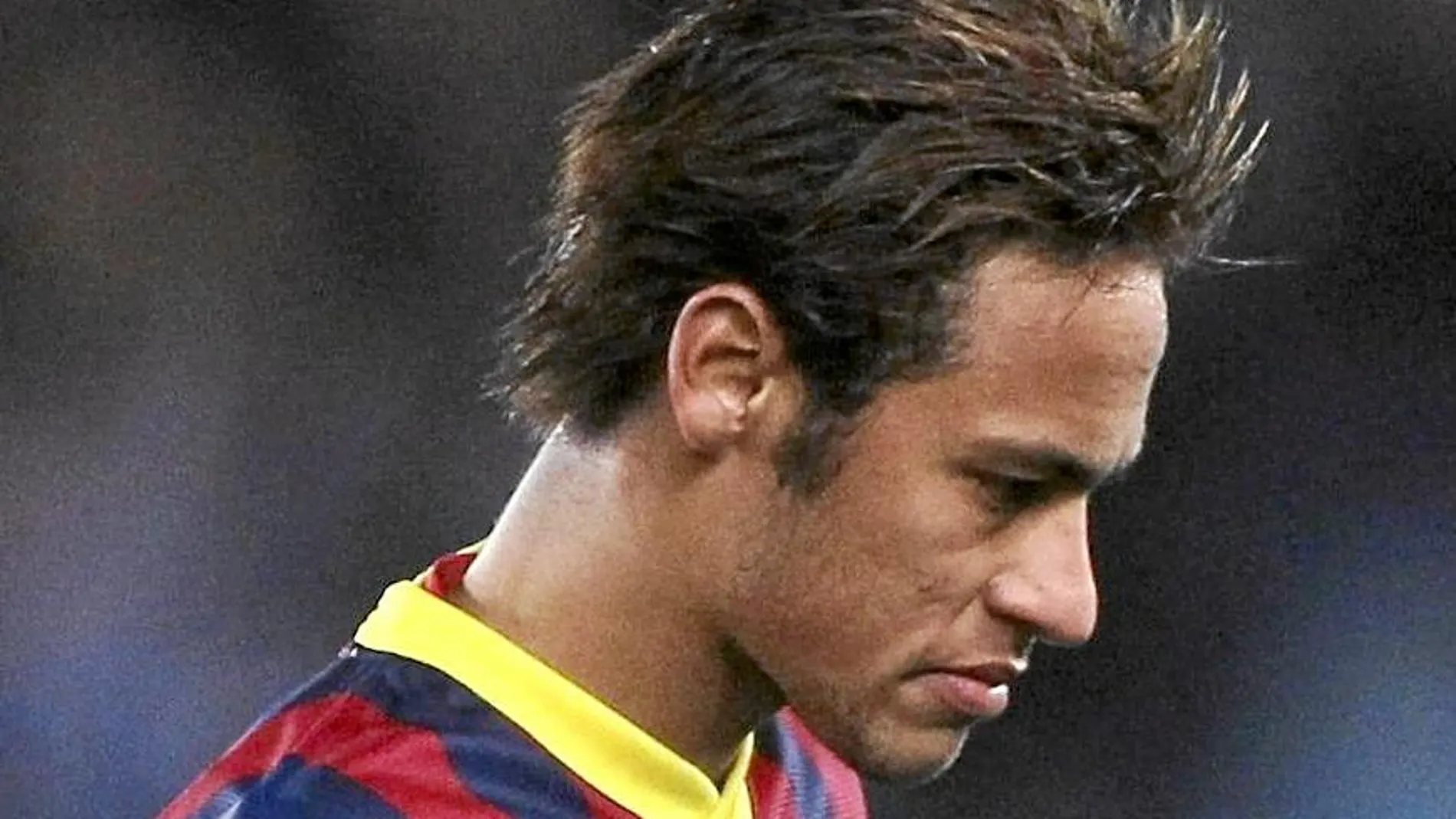 Neymar tendrá que justificarse ante el juez Ruz