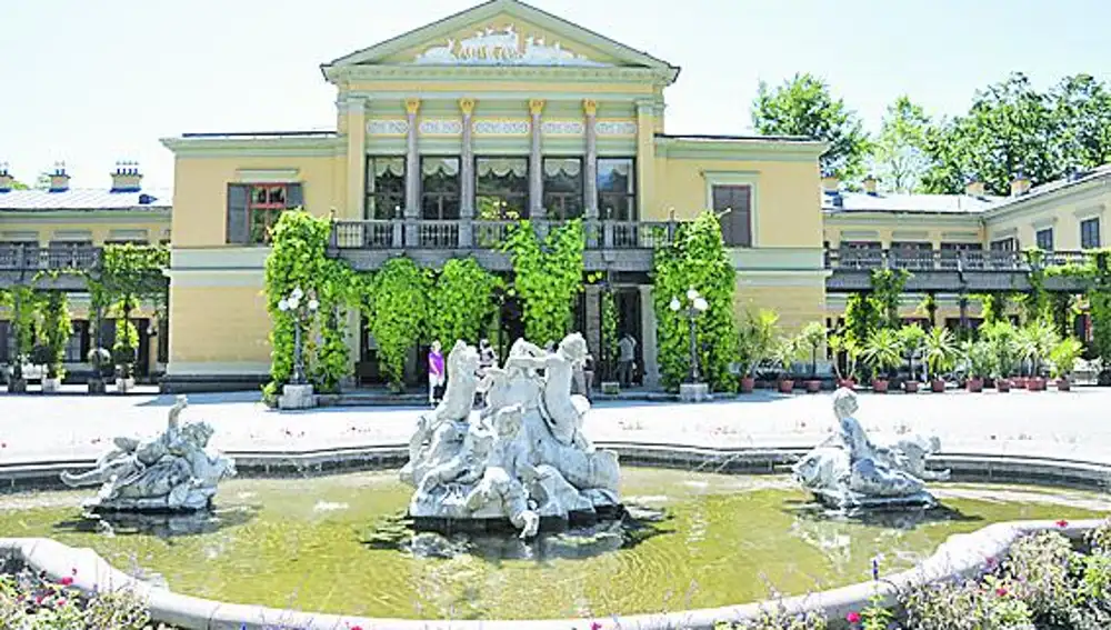 Palacio y jardines de Kaiservilla de la ciudad balnearia de Bad Ischl, vinculado a Sisí.