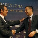 Sandro Rosell (i) y Josep Maria Bartomeu (d)