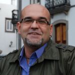 Alexis RAvelo, autor de «La estrategia del pequinés».