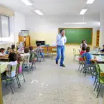  Padres de 151 alumnos piden una enseñanza bilingüe a la Generalitat