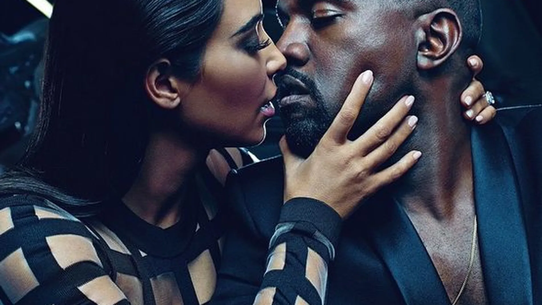 Kim Kardashian y Kanye West encabezan el «ejército de amantes» de Balmain