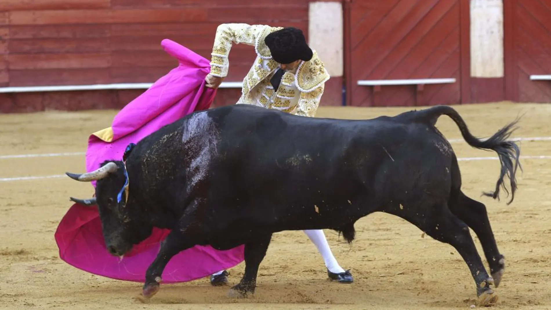 Deslucido final de feria en Almería