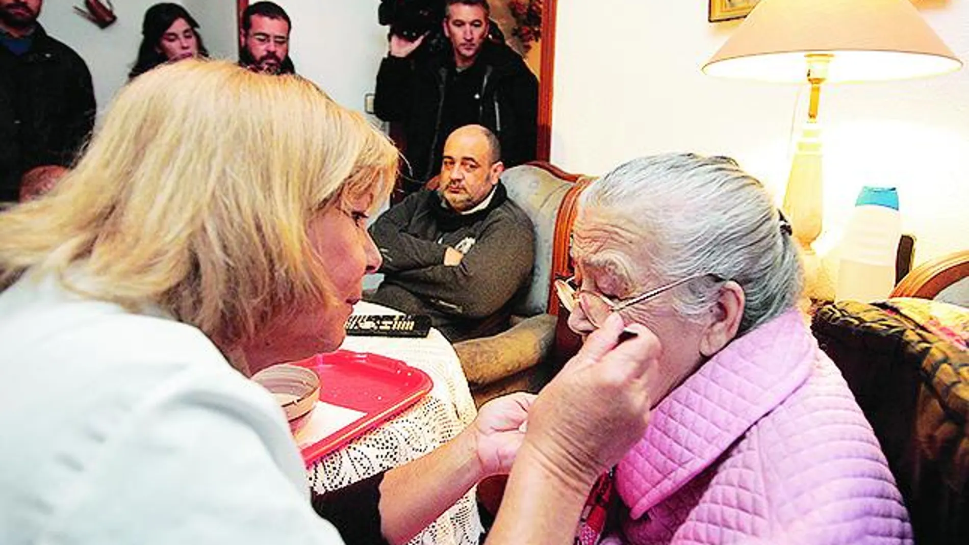 Dos detenidos en el intento de desahucio de una anciana