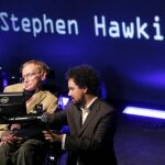 El físico Stephen Hawking, antes de comenzar su charla "El origen del Universo"en la segunda sesión del II Festival Starmus