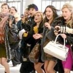 «Estamos ya en temporada de rebajas, ¿en qué prendas deberíamos invertir? ¿o mejor no comprar?»