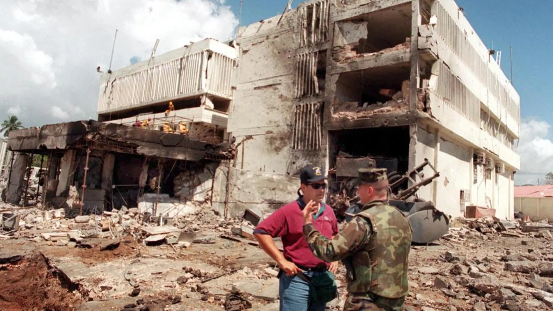 Imagen de la embajada de Estados Unidos en Tanzania tras el atentado de 1998.