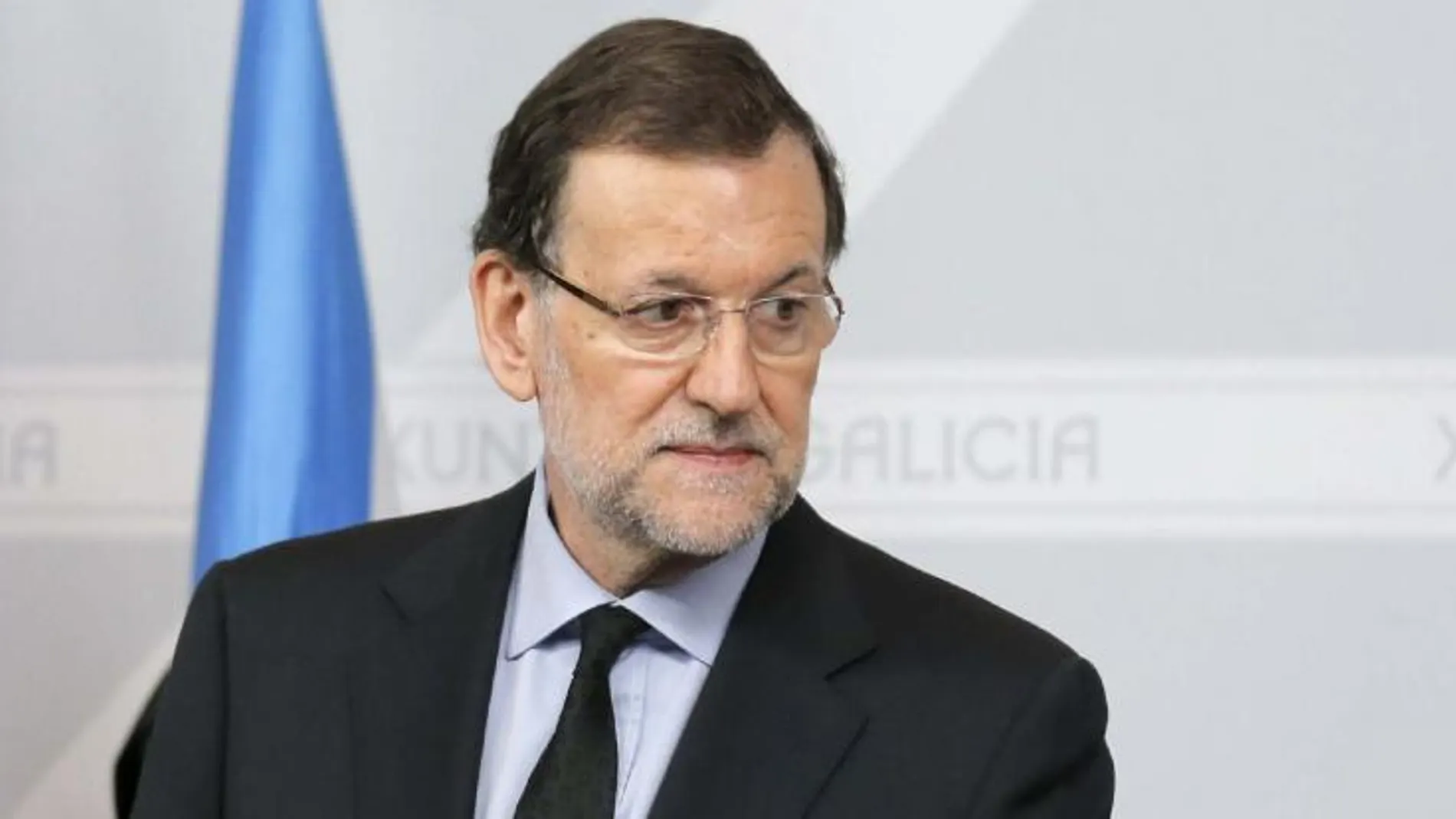 El presidente del Gobierno, Mariano Rajoy, durante la rueda de prensa que ofreció en Galicia tras el accidente de tren