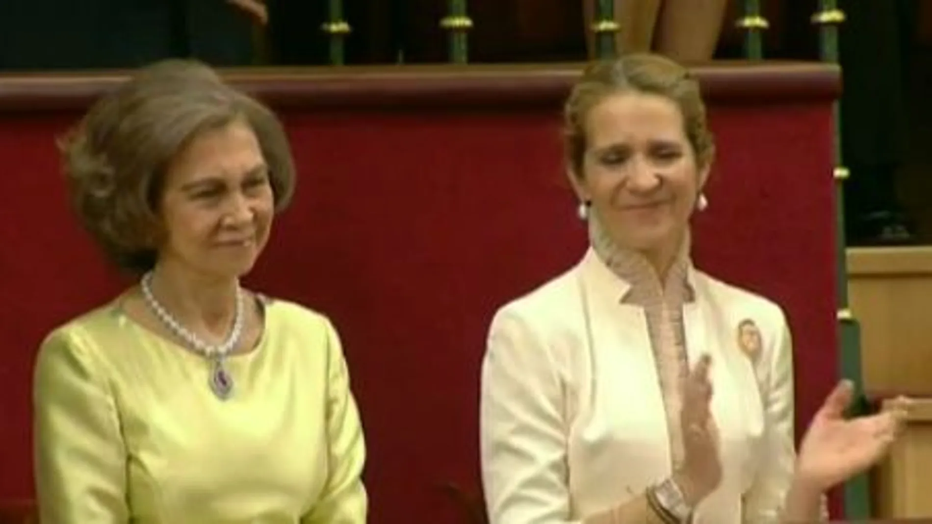 La Reina, su lealtad y dignidad