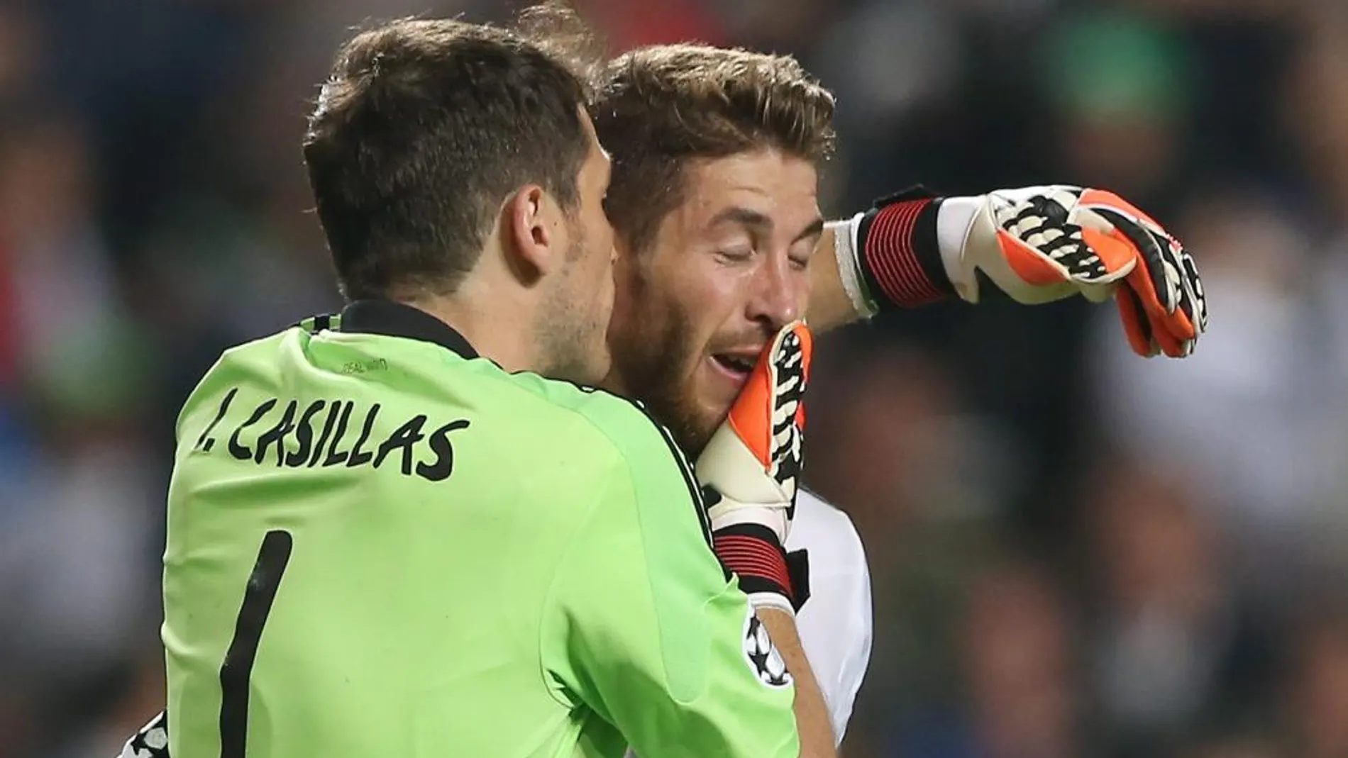 Casillas le dijo a Sergio Ramos tras el gol del sevillano: «Eres el p... amo»