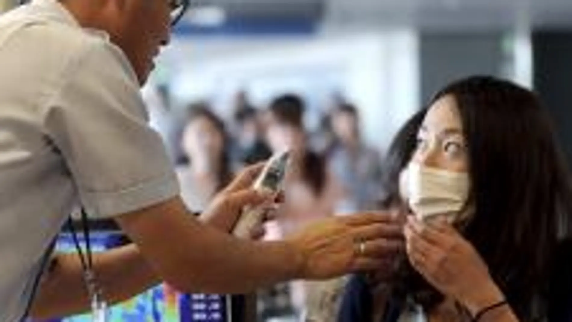 Test de temperatura en un aeropuerto de Corea