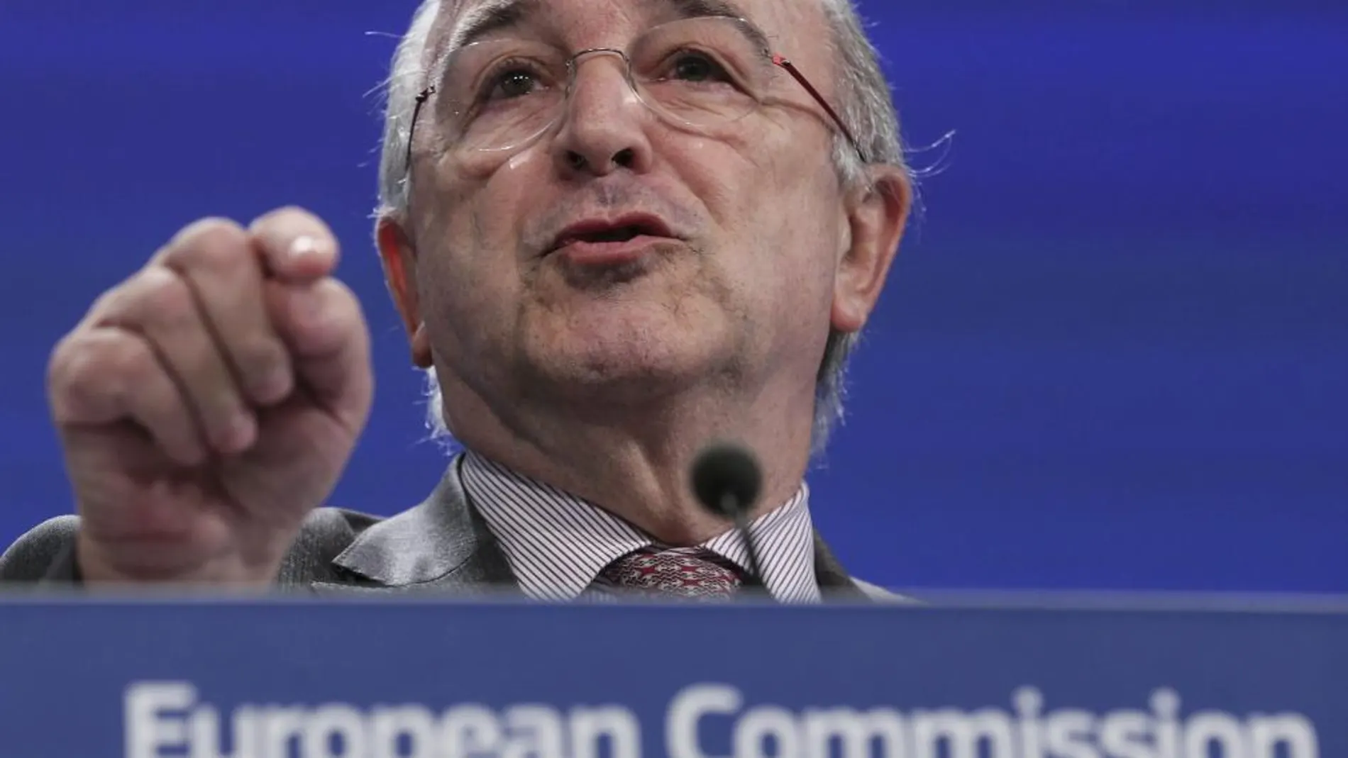 Joaquín Almunia, hoy, durante su intervención en Bruselas
