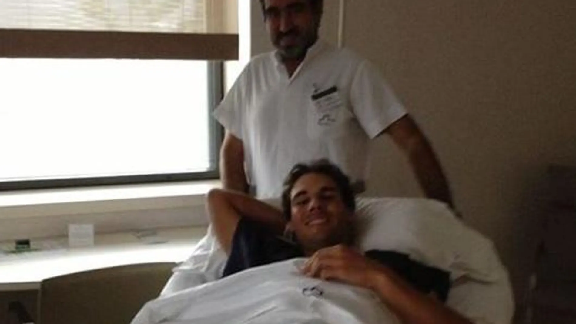 Nadal, momentos antes de entrar en el quirófano.