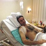 Enrique Ponce, convaleciente en el Hospital Casa de la Salud de Valencia