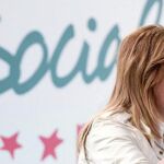 Quienes aconsejan a Susana Díaz le piden que se mantenga lo más cerca posible de Andalucía
