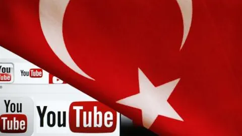 Logos de YouTube junto a una bandera turca.