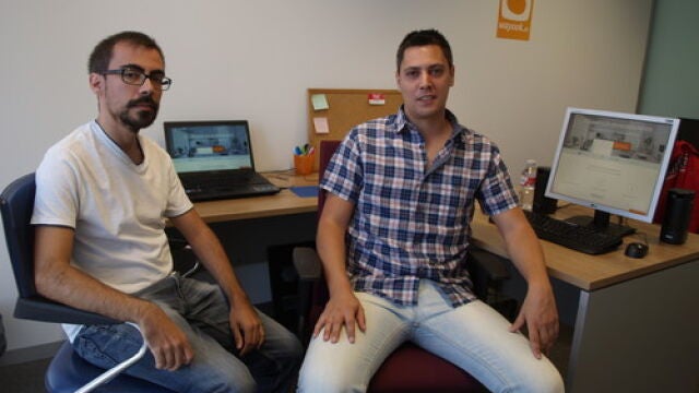 Rodrigo Olmo, a la izquierda, y Álvaro Sánchez, responsables de Wayook