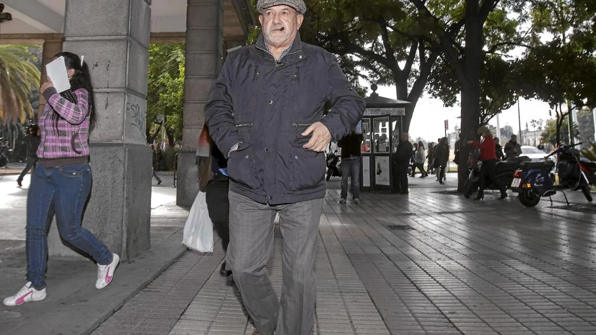 El ex diputado vasco Antonio Aso, a la salida del juzgado