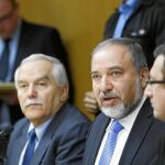Liberman, ayer, durante una sesión en el Parlamento, en Jerusalén