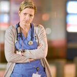 Calle 13 estrena en exclusiva la quinta temporada de «Nurse Jackie».Hora: 23:20