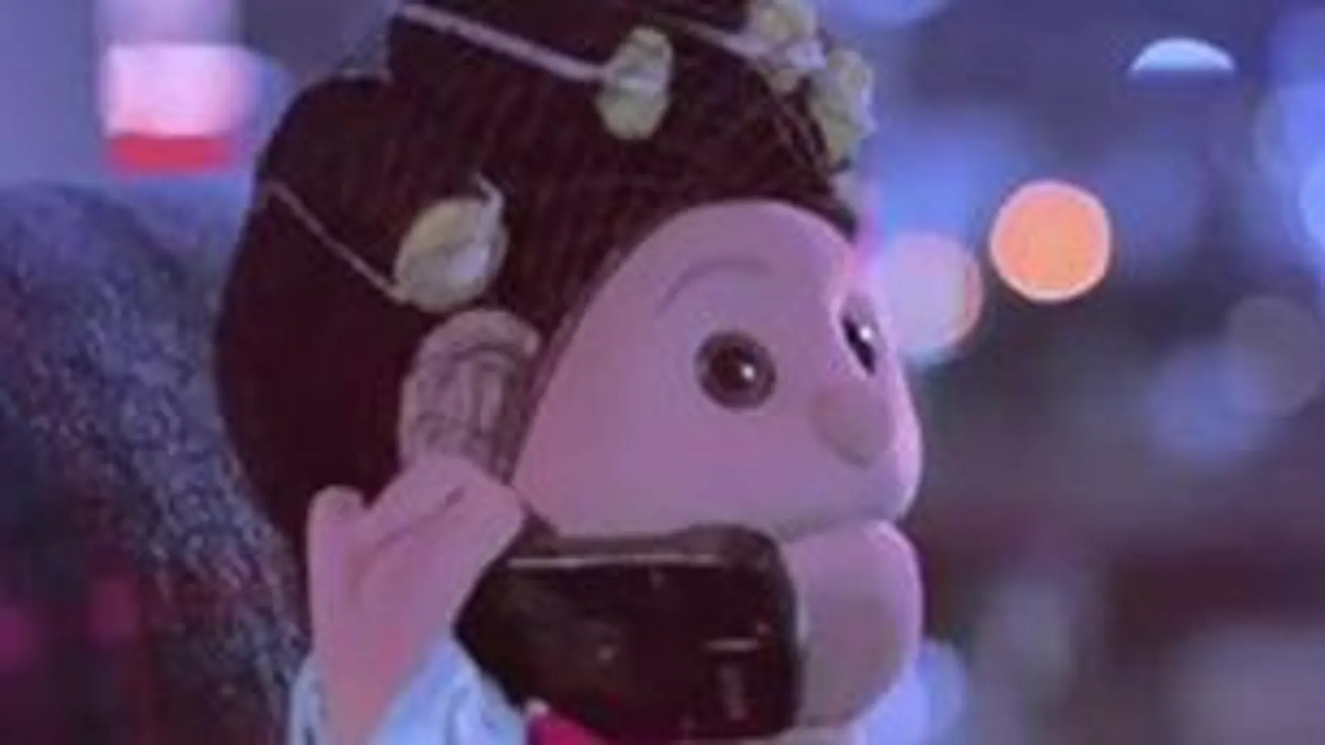 Imagen de una de las marionetas que aparecen en el anuncio