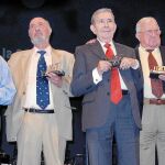 UGT premió al ideólogo de la mordida de Mercasevilla por su solidaridad
