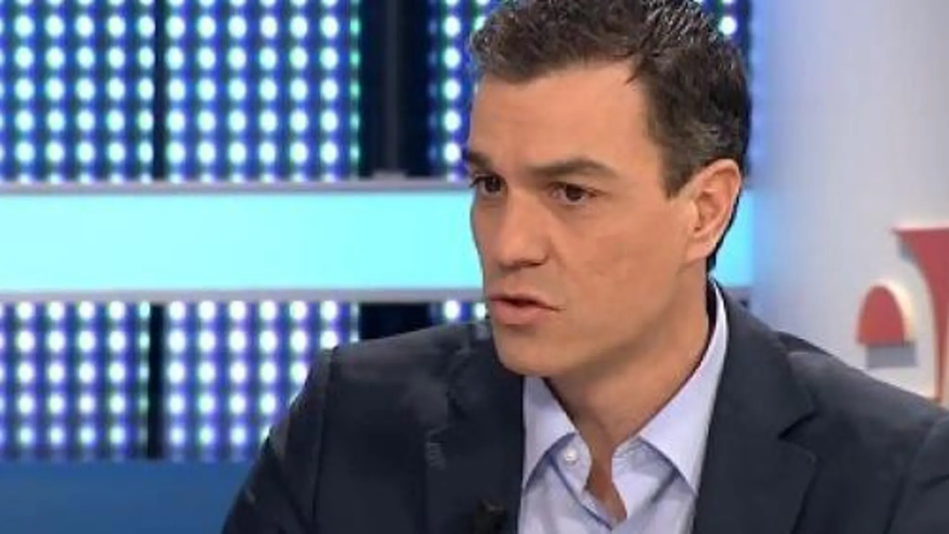 Sánchez: Rajoy e Iglesias sufren la misma patología, la «mentira política»