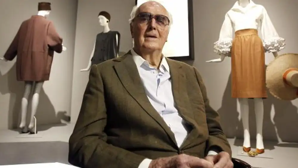 Hubert de Givenchy, que detenta con 87 años una perspectiva privilegiada de la historia de la moda.