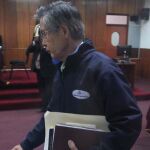 El expresidente peruano Alberto Fujimori asiste a la audiencia