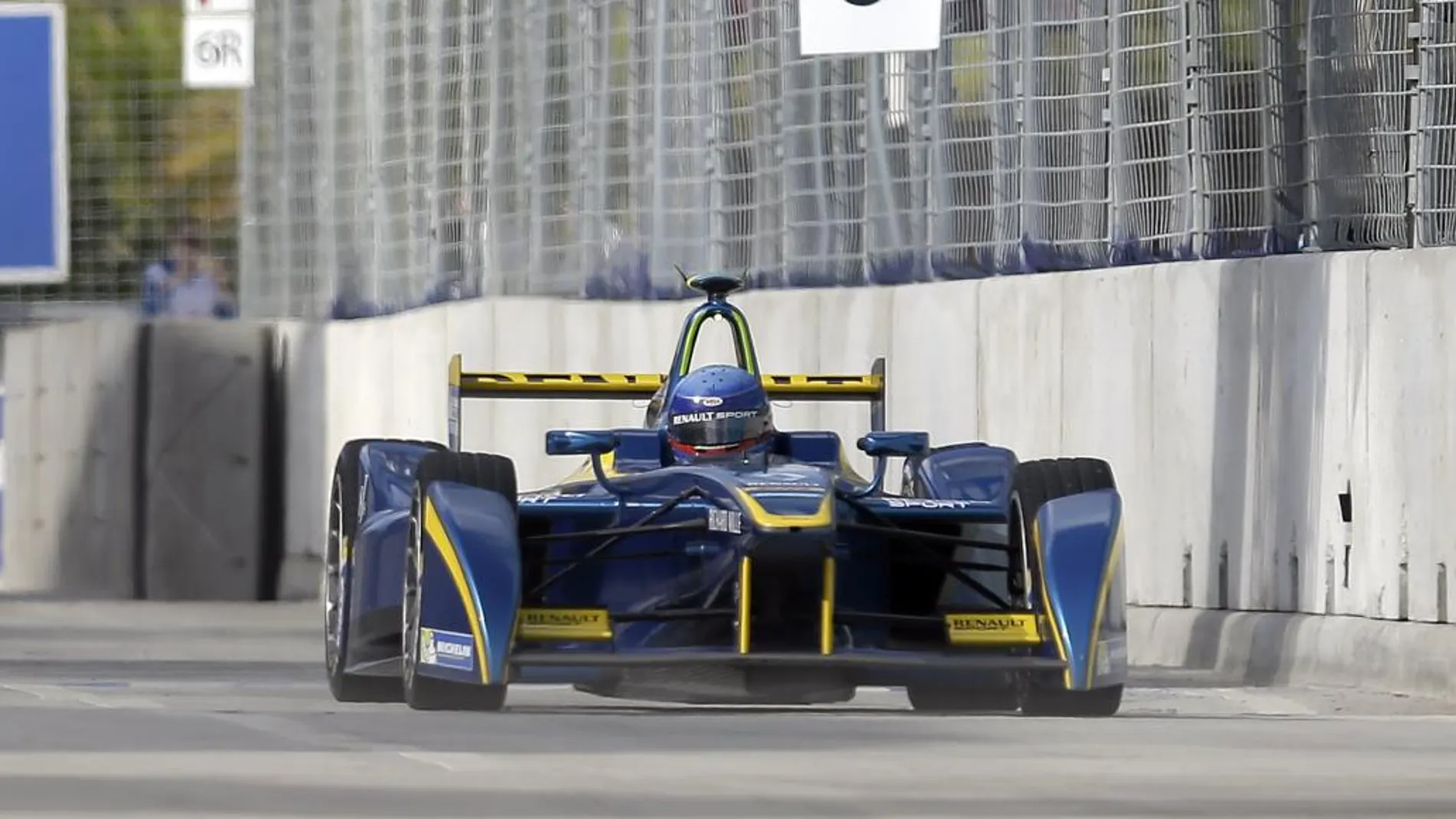 Nicolas Prost al volante de su E. Dams Renault