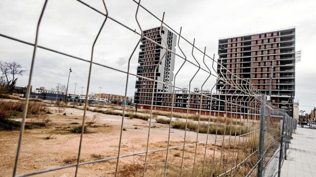Fincas inacabadas de Sociópolis, en Valencia,