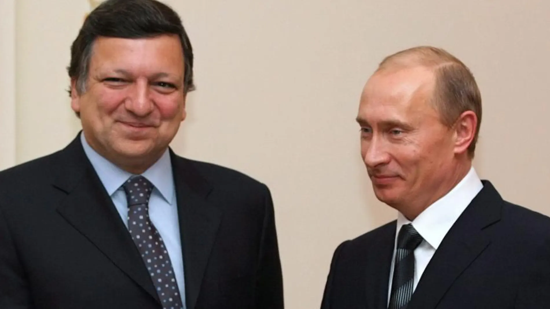 Durao Barroso a dirigido una carta al presidente deRusia, Vladímir Putin advirtiéndole de los riesgos de dejar sin suministros a Ucrania.