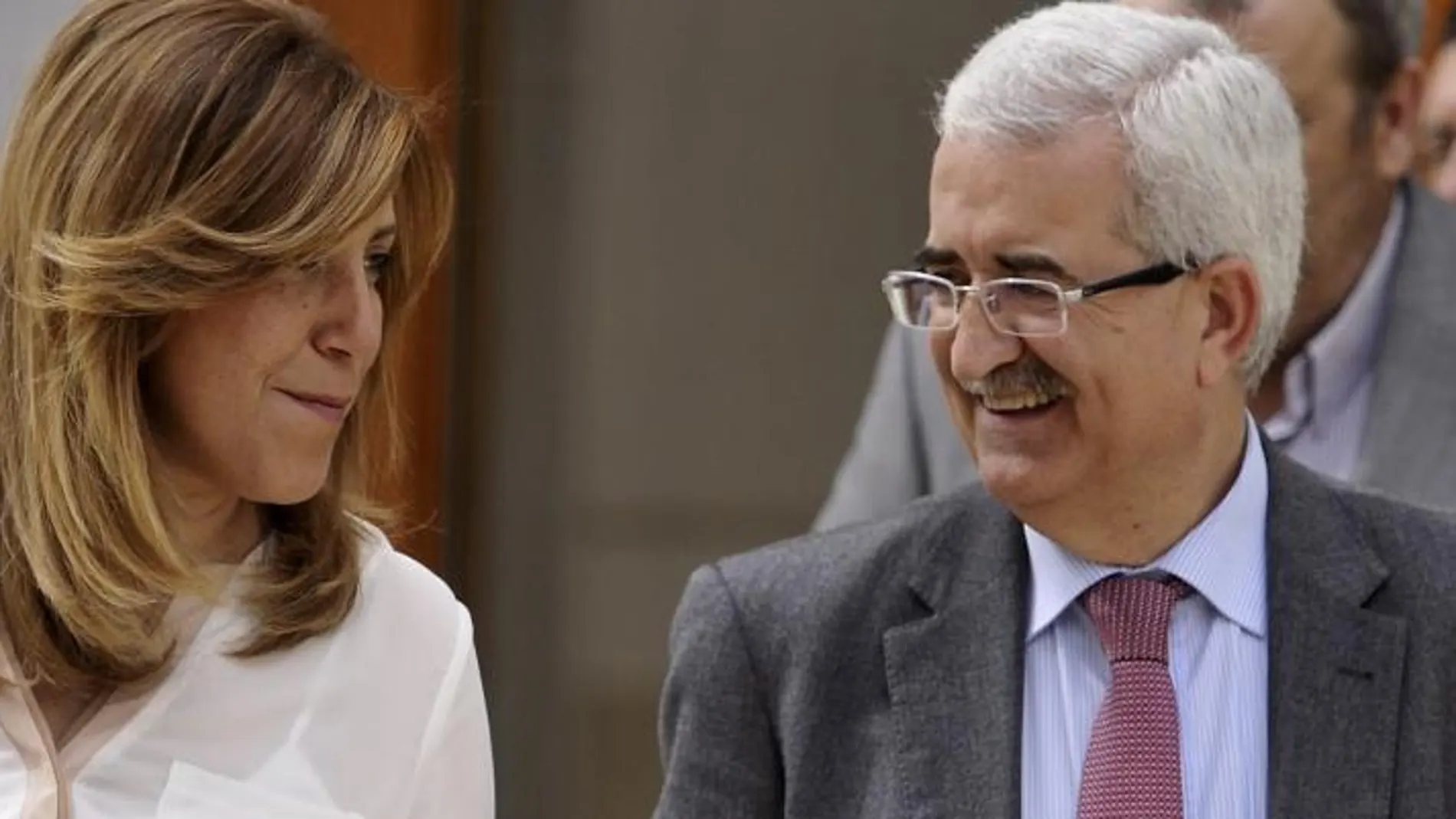 La presidenta de la Junta de Andalucía, Susana Díaz y el consejero de la Presidencia, Manuel Jiménez Barrios