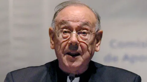 Fernando Sebastián Aguilar, en una imagen de archivo de 2004
