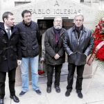 Tomás Gómez, Óscar López, Cándido Méndez y José Ricardo Martínez, ayer en el homenaje a Pablo Iglesias