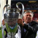 El actual entrenador del Real Madrid, Carlo Ancelotti, cuando ganó la "Décima"