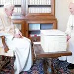  Bergoglio y Ratzinger un «fair play» que viene de lejos